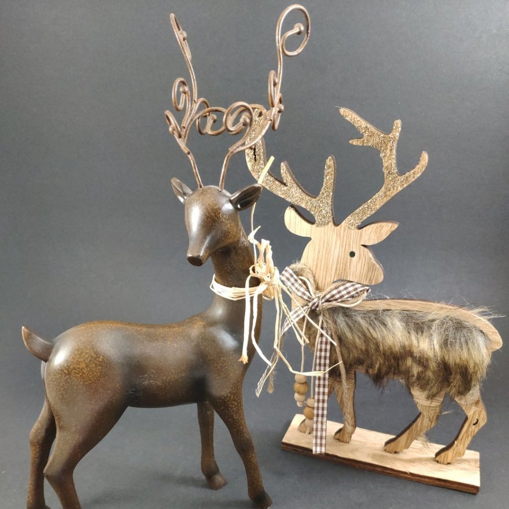 Vintage Pair of Mismatched Reindeer With Antlers 10.75"